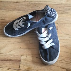 Roxy Bayshore sneakers